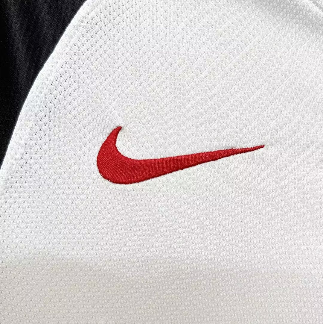 Manchester United Retro 2011/2012 Away (Fan)