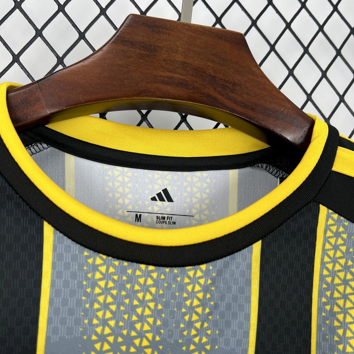 Algeria World Cup 2026 Gradient Black/Yellow (Fan)