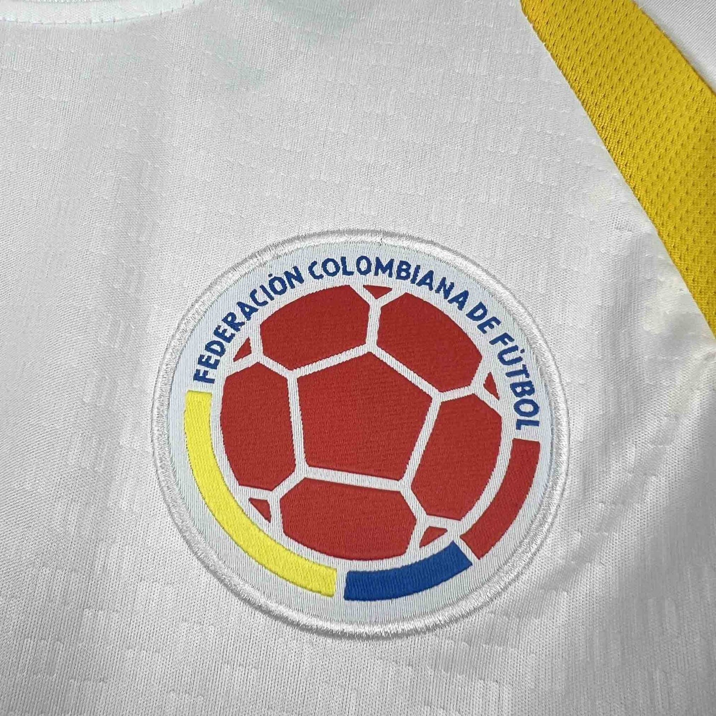 Colombia World Cup 2026 Pre-Match Kit White (Fan)