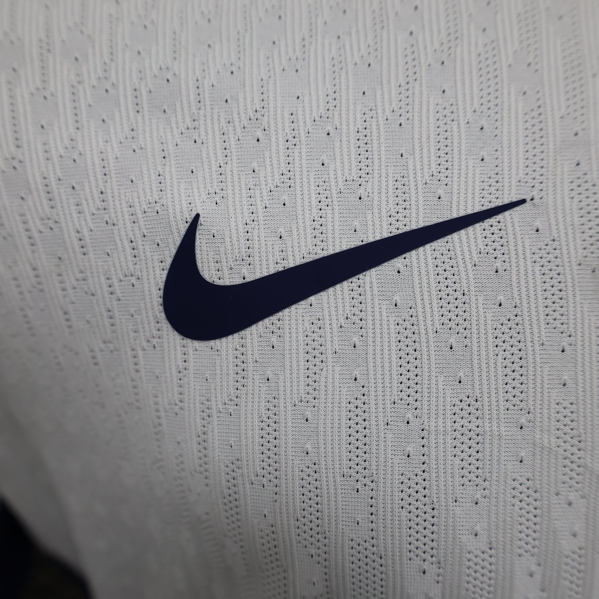England Euros 24/25 Home (Player), Detail