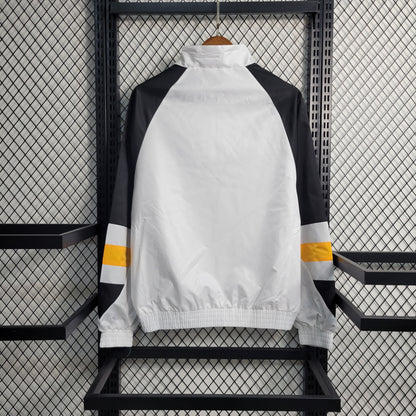 Juventus 23/24 Windbreaker (Fan)