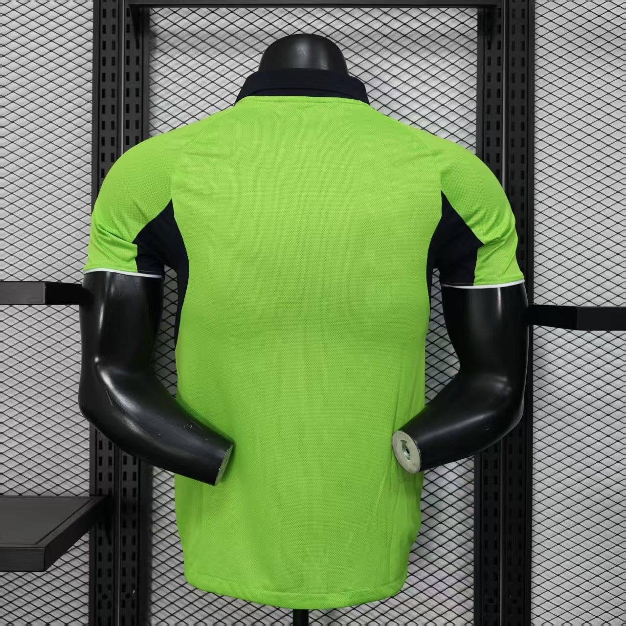 Fulham 25/26 Away (Player)