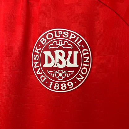 Denmark Euros 24/25 Home (Fan), Badge