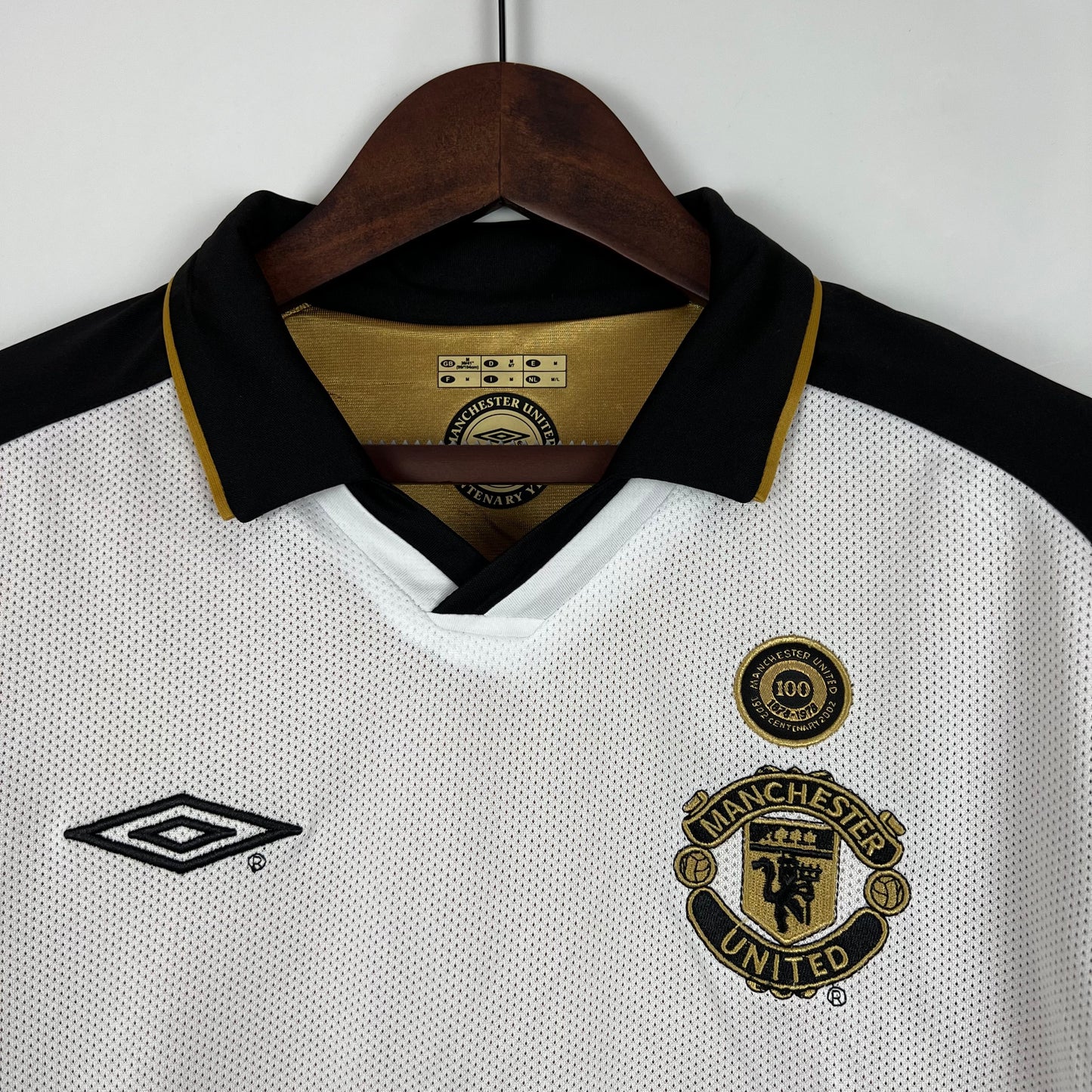Manchester United Retro 01/02 100th Anniversary Edition Long-Sleeve (Fan)