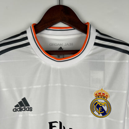 Real Madrid Retro 13/14 Home (Fan)