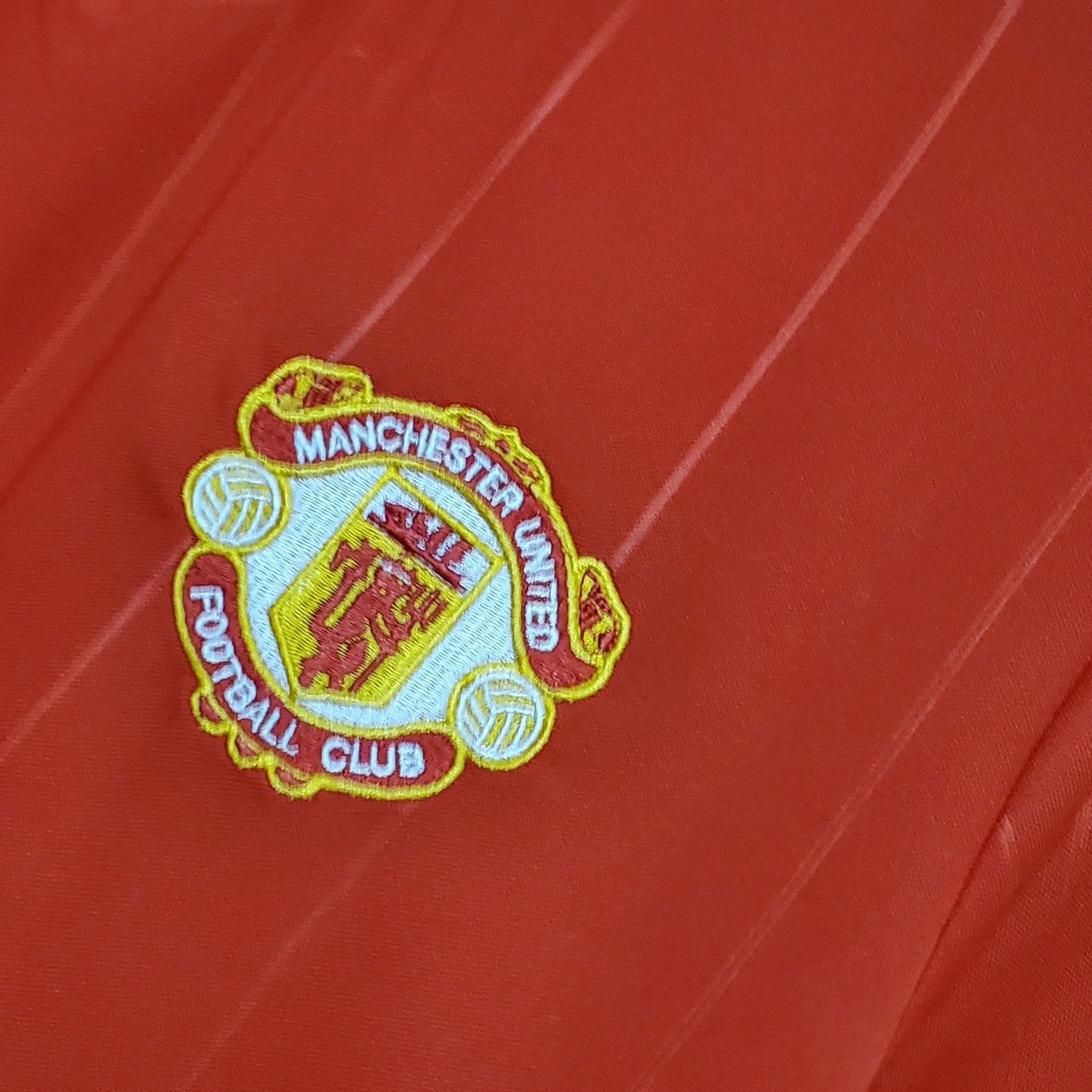 Manchester United Retro 83/84 Home (Fan)