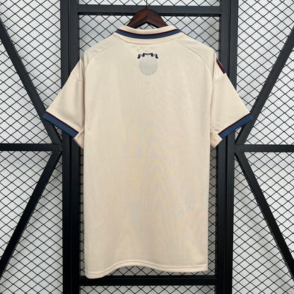 Ajax 25/26 Third Kit (Fan)