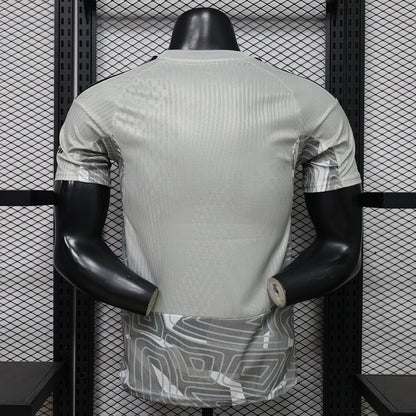 Arsenal 26/27 Goalkeeper Kit (Player)