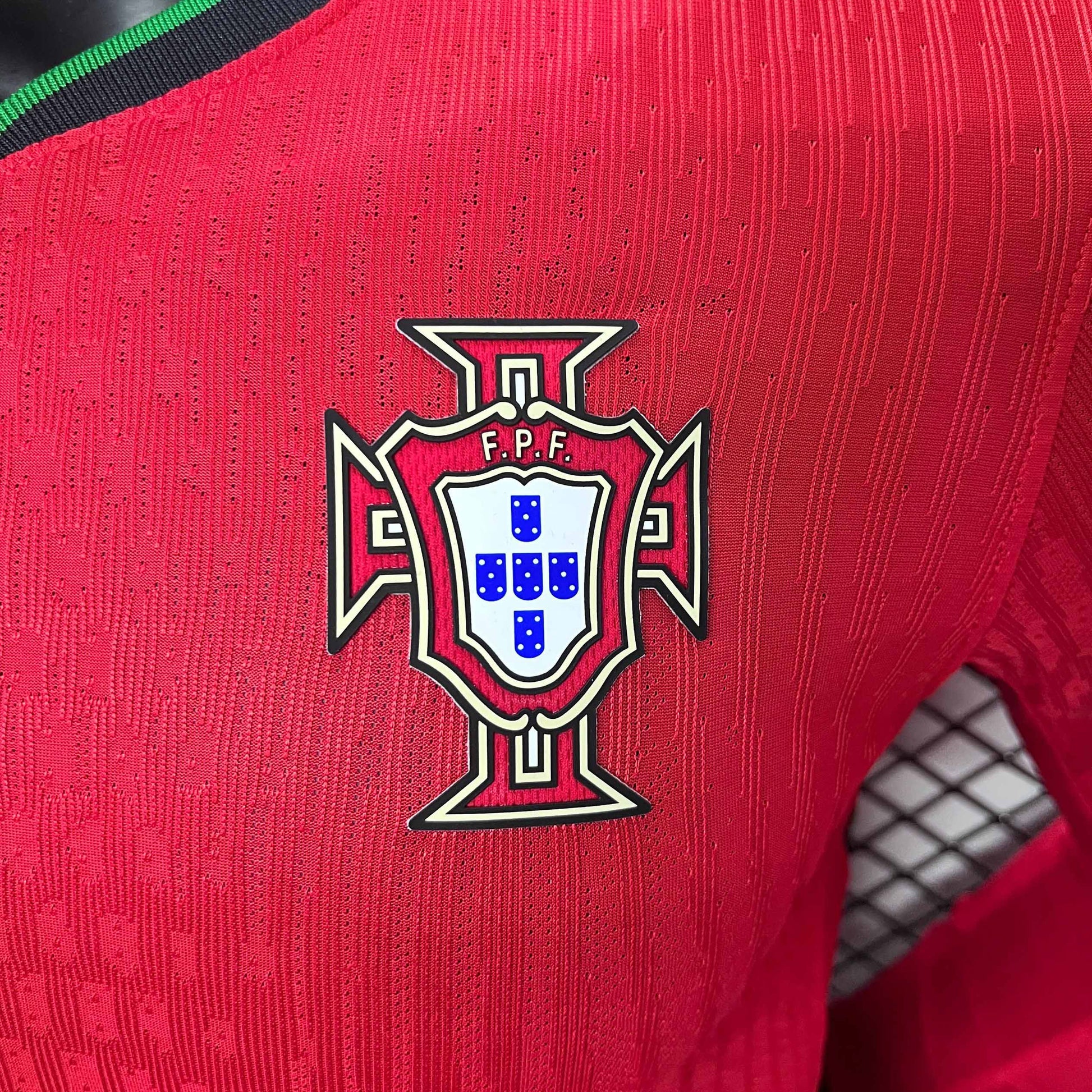 Portugal Euros 24/25 Long-Sleeve Home (player), Badge