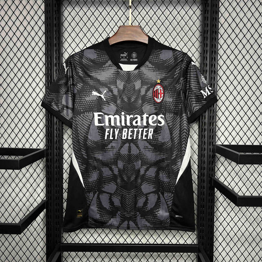 AC Milan 24/25 Goalkeeper Kit (Fan)