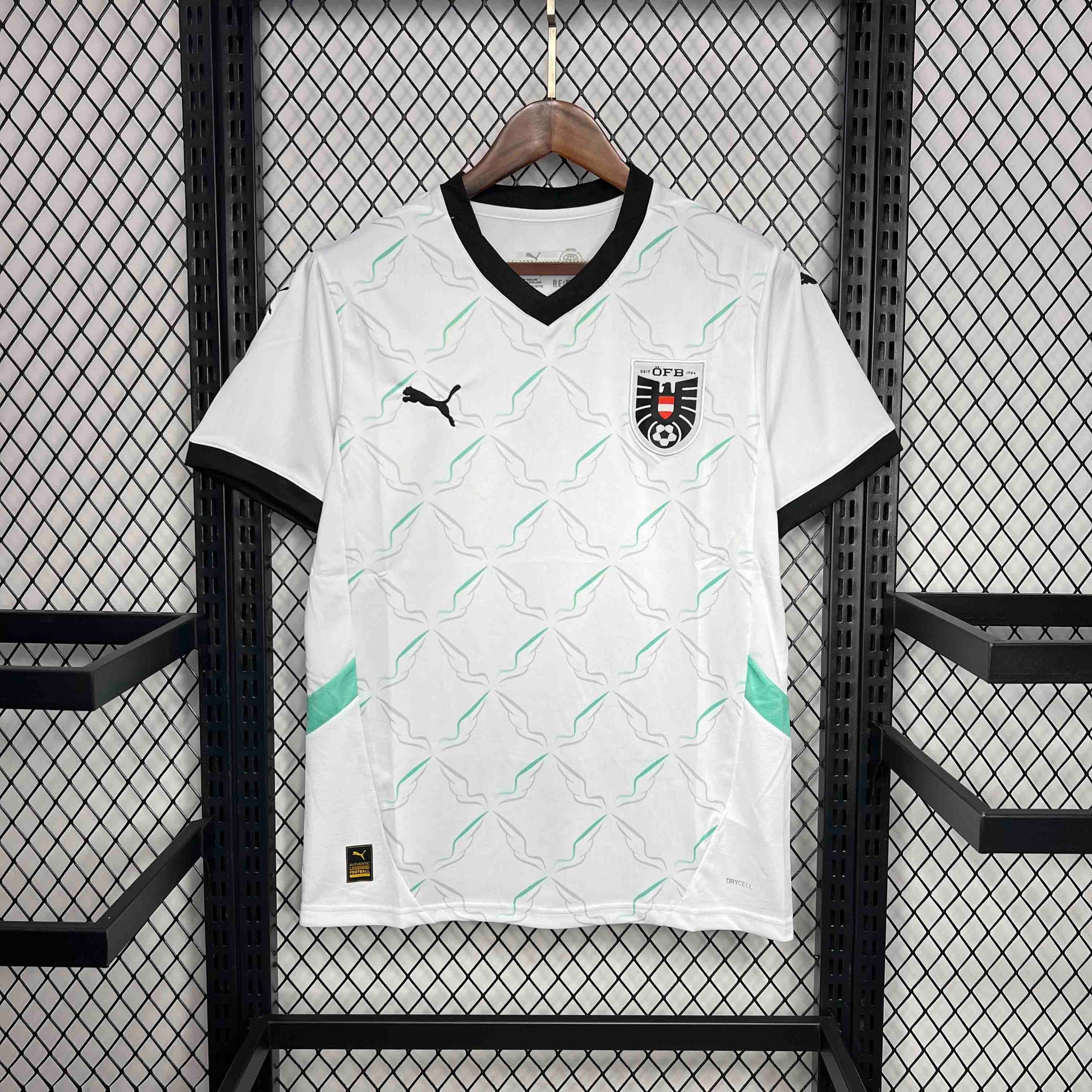 Austria Euros 24/25 Away (Fan), Front Side