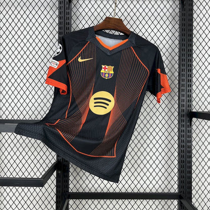 Barcelona 25/26 Gradient Black/Orange (Fan)