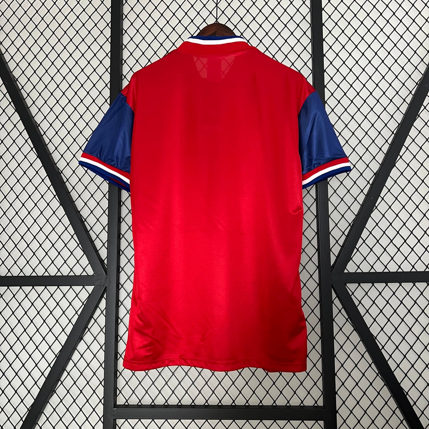 Bayern Munich Retro  93/95 Home (Fan)