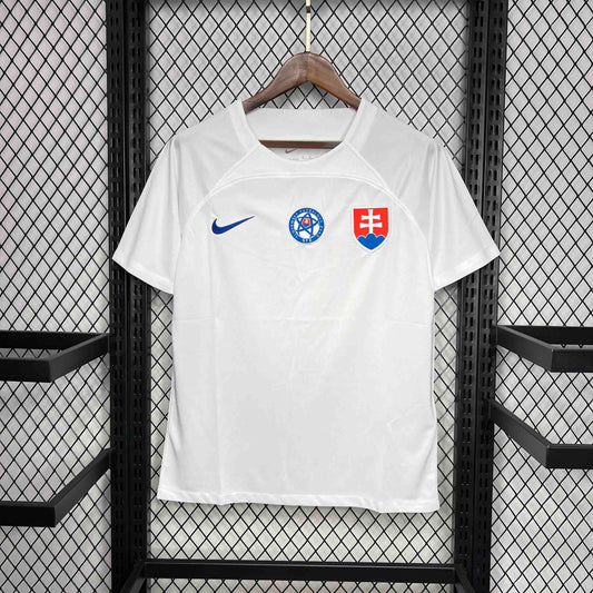 Slovakia Euros 24/25 Away (Fan), Front Side