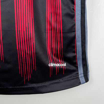 AC Milan Retro 16/17 Home (Fan)