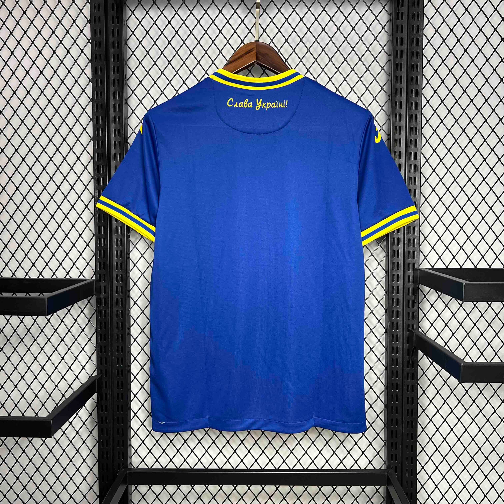 Ukraine Euros 24/25 Away (Fan), Back Side