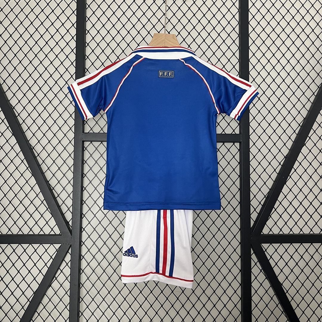 France Retro 1998 Home (Kids)