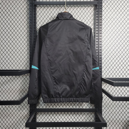 Manchester United 23/24 Windbreaker (Fan)
