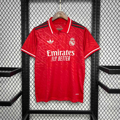 Real Madrid 24/25 Red Kit (Fan)